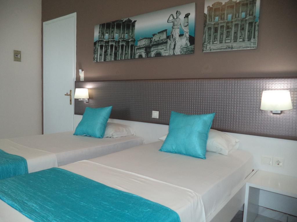 Blue Nest Hotel Tigaki 외부 사진